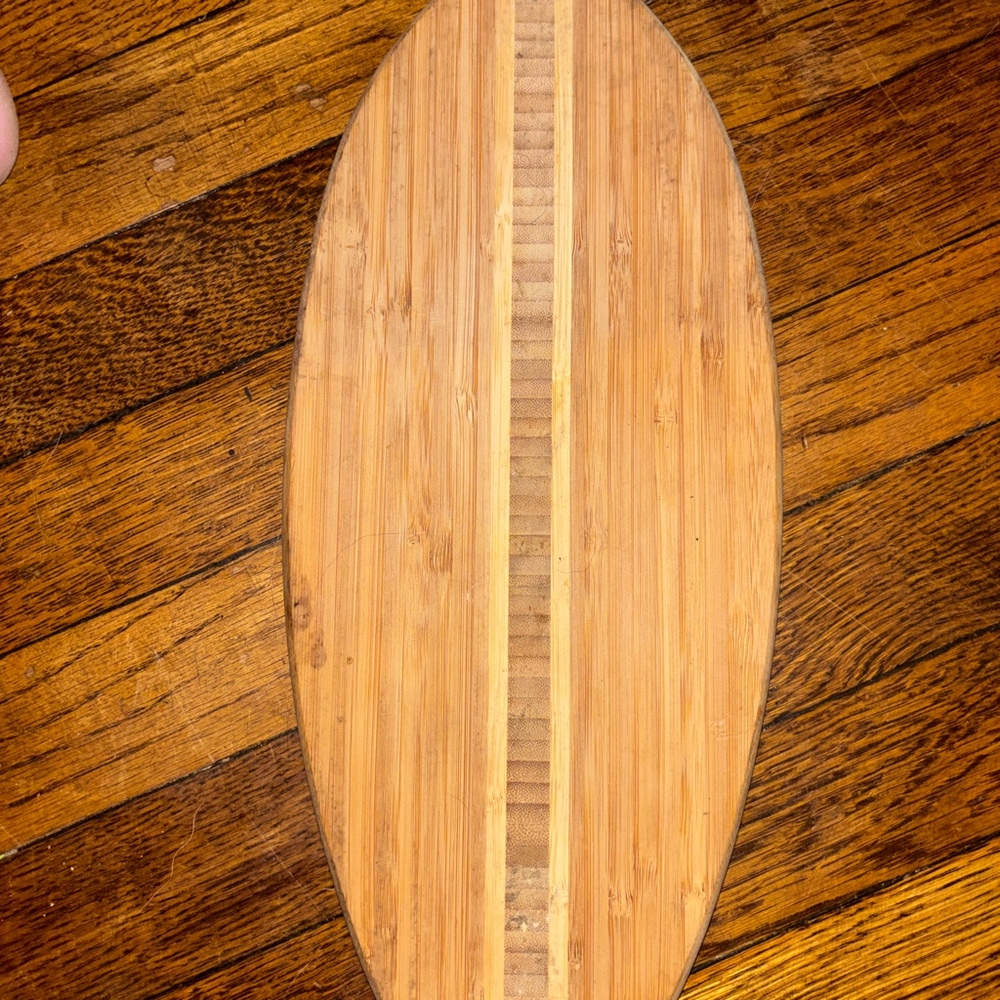 Surfboard cutting board